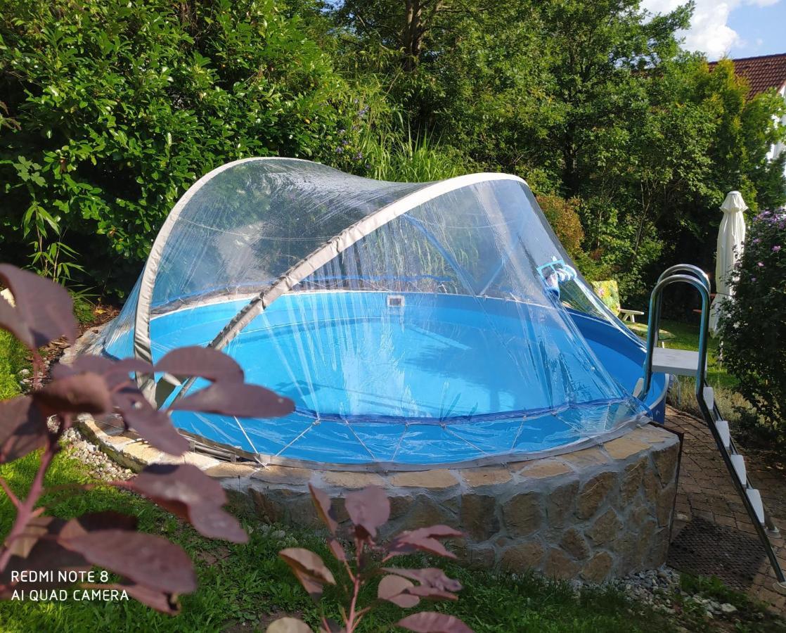 Mediterran-Skandinavisch - Outdoorwhirlpool Ganzjaehrig Burgthann ภายนอก รูปภาพ